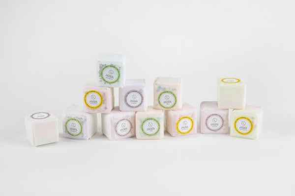 Amazing Natural Vegan Shower Steamers gift set 12417140_3c3ac9eb-221f-4bf1-8b11-72f35cf9917a