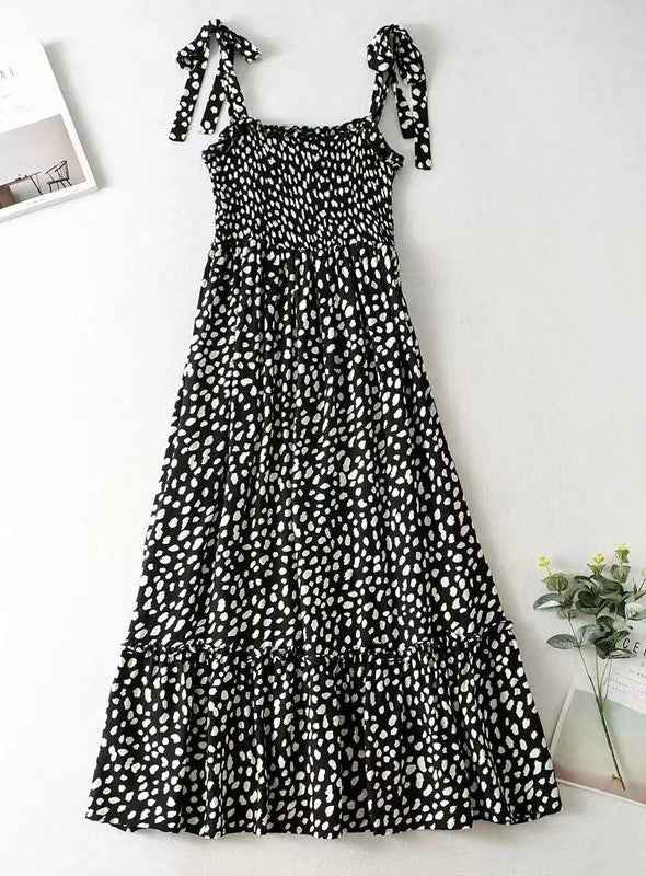 Polka Dot Dress 14107730_f2dea948-cac1-4049-bfe9-628a661bbc32