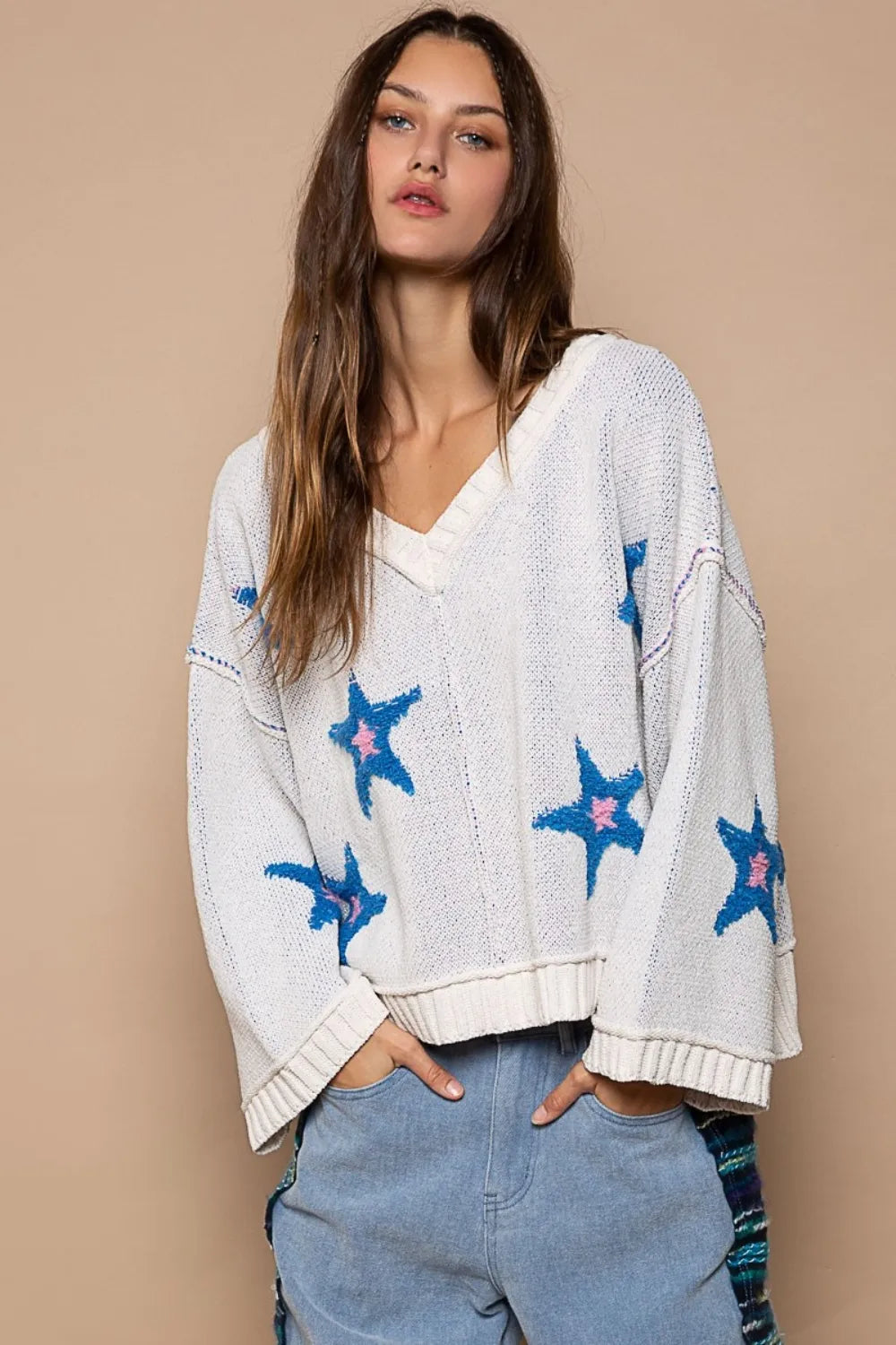 POL Long Sleeve Star Patch Sweater White 21452427-7f45-4f24-90ea-732481f1f4bf-Max