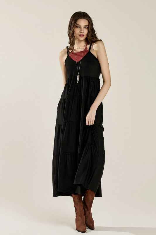 Flowy Knit V-neck Ruffle Tiers Knit Maxi Dress Black 22469662_54f30cf9-00a3-43aa-a73d-ab5acd52a6c1