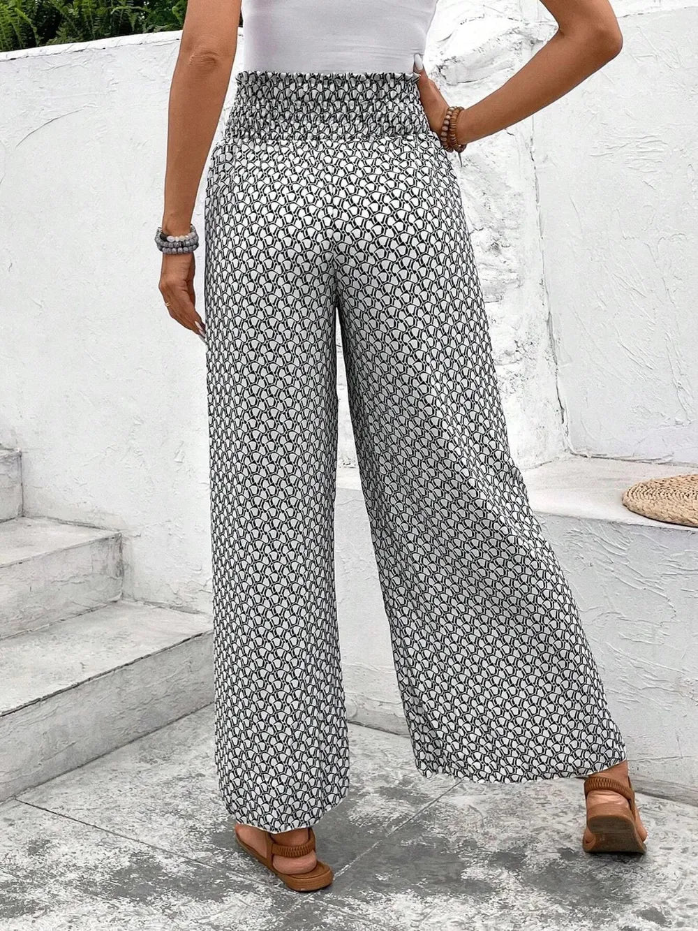 Tied Printed Wide Leg Pants 26fc97bb-f2a0-4cba-bf2d-f5cb769eab5f-Max