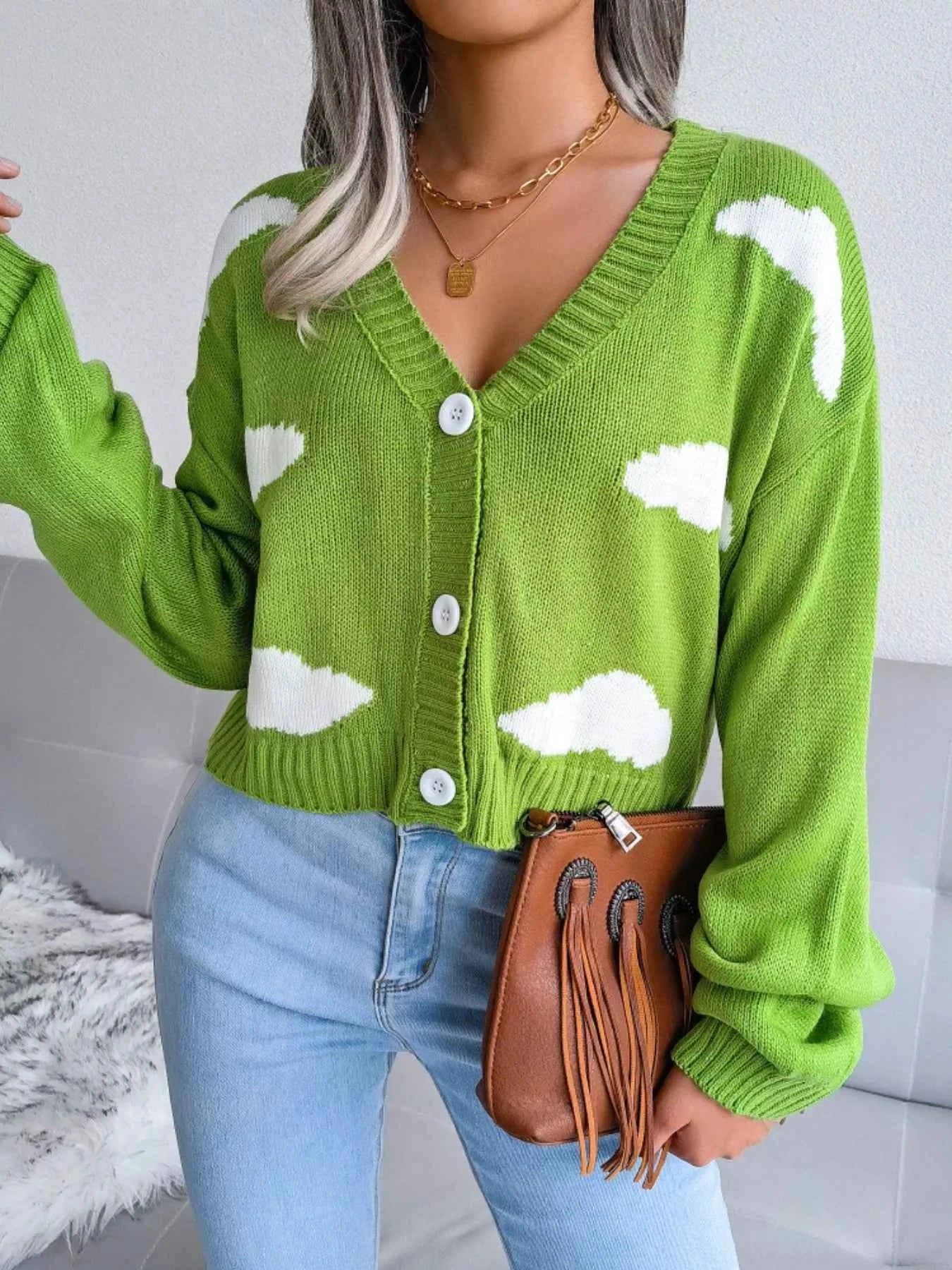 Cloud Pattern Button-Up Cropped Cardigan 2f73f230-f227-4722-8d45-e573cb3d6661-Max-Origin