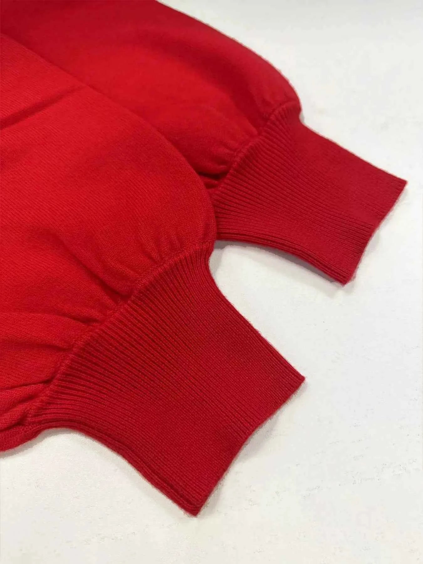 Oversized Round Neck Long Sleeve Knit Top 3c2079b5-5098-41f5-ac28-b995875f0f39-Max-Origin