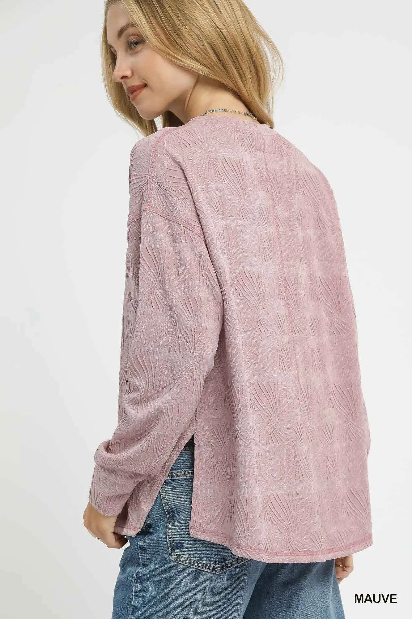 Umgee Textured Knit Long Sleeve Top 5ee76f34-eb4e-40bd-b988-0e6d466511ef-Max-Origin