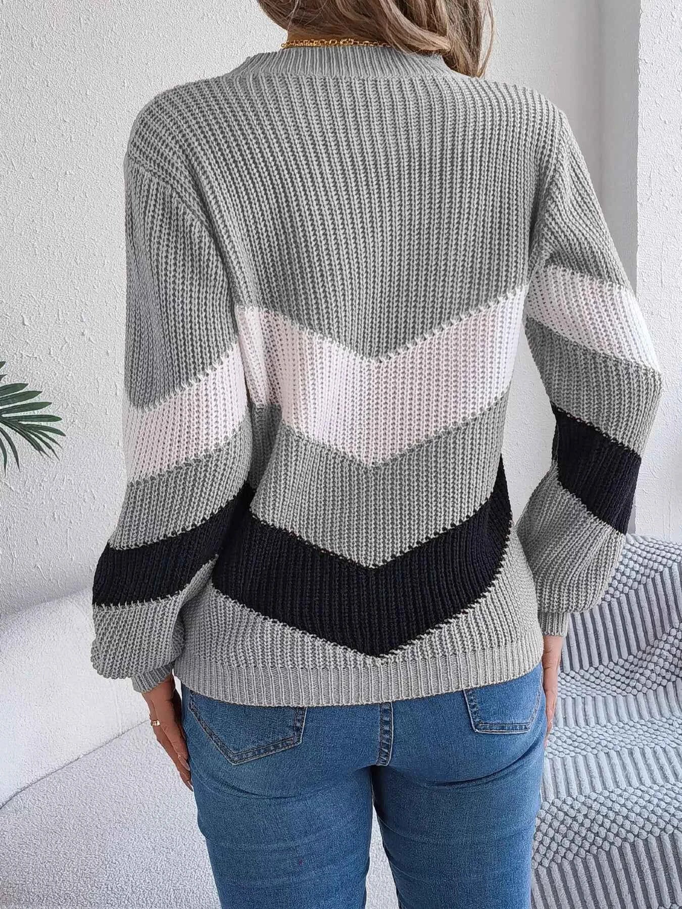 Chevron Stripe Color Block Round Neck Sweater Grey 6155a20c5796402b984e086a01afb619-Max-Origin