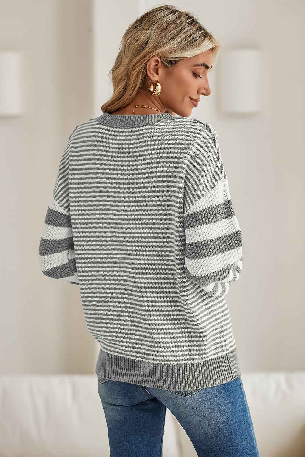 Gray Stripe Twisted Knitted Drop Shoulder Sweater 61f68e088dcd284d
