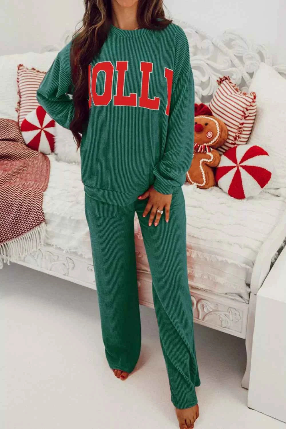 Jolly Christmas Top and Drawstring Pants Set 63cf8984-dc2b-4f00-a4dc-da82bfd3a8f7-Max-Origin