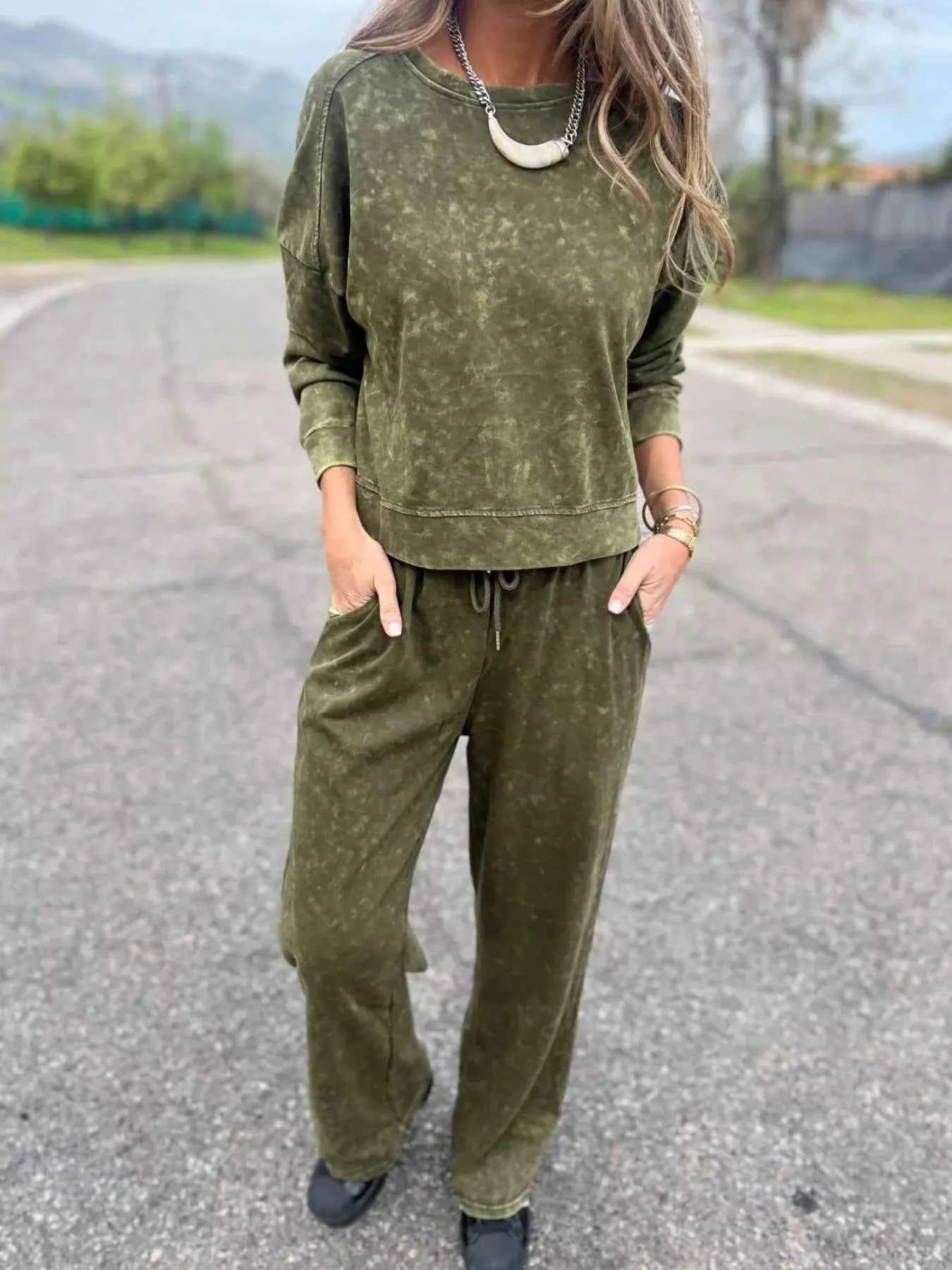 Full Size Washed Round Neck Top and Drawstring Pants Set Plus Size Green 64d749e5-6ce8-49ba-87f5-978ee8620151-Max-Origin