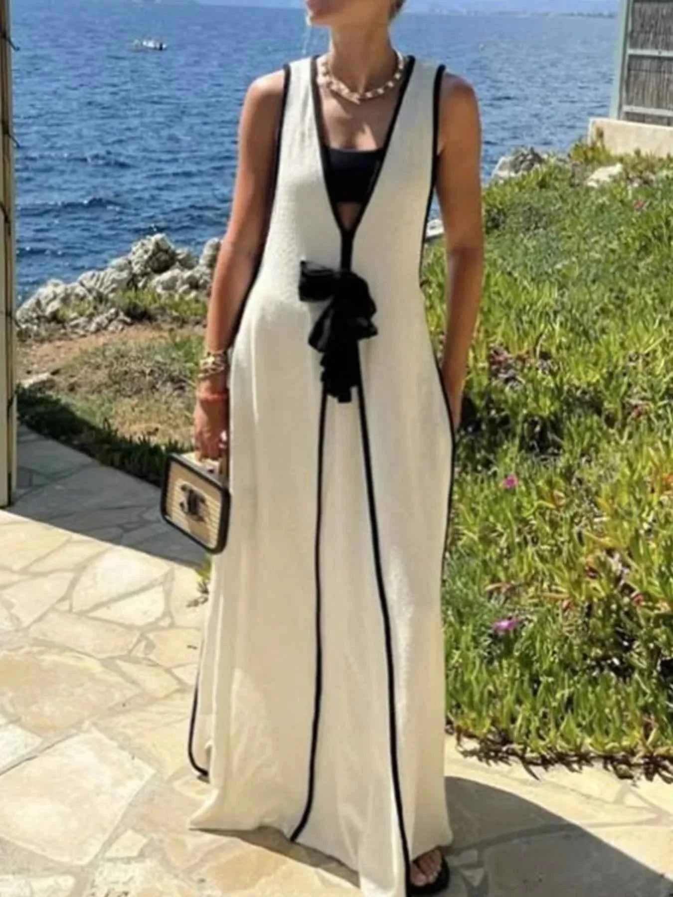 Contrast Trim Sleeveless Maxi Knit Dress 72ee5722-f963-469b-8986-dd8a6850cca4-Max-Origin