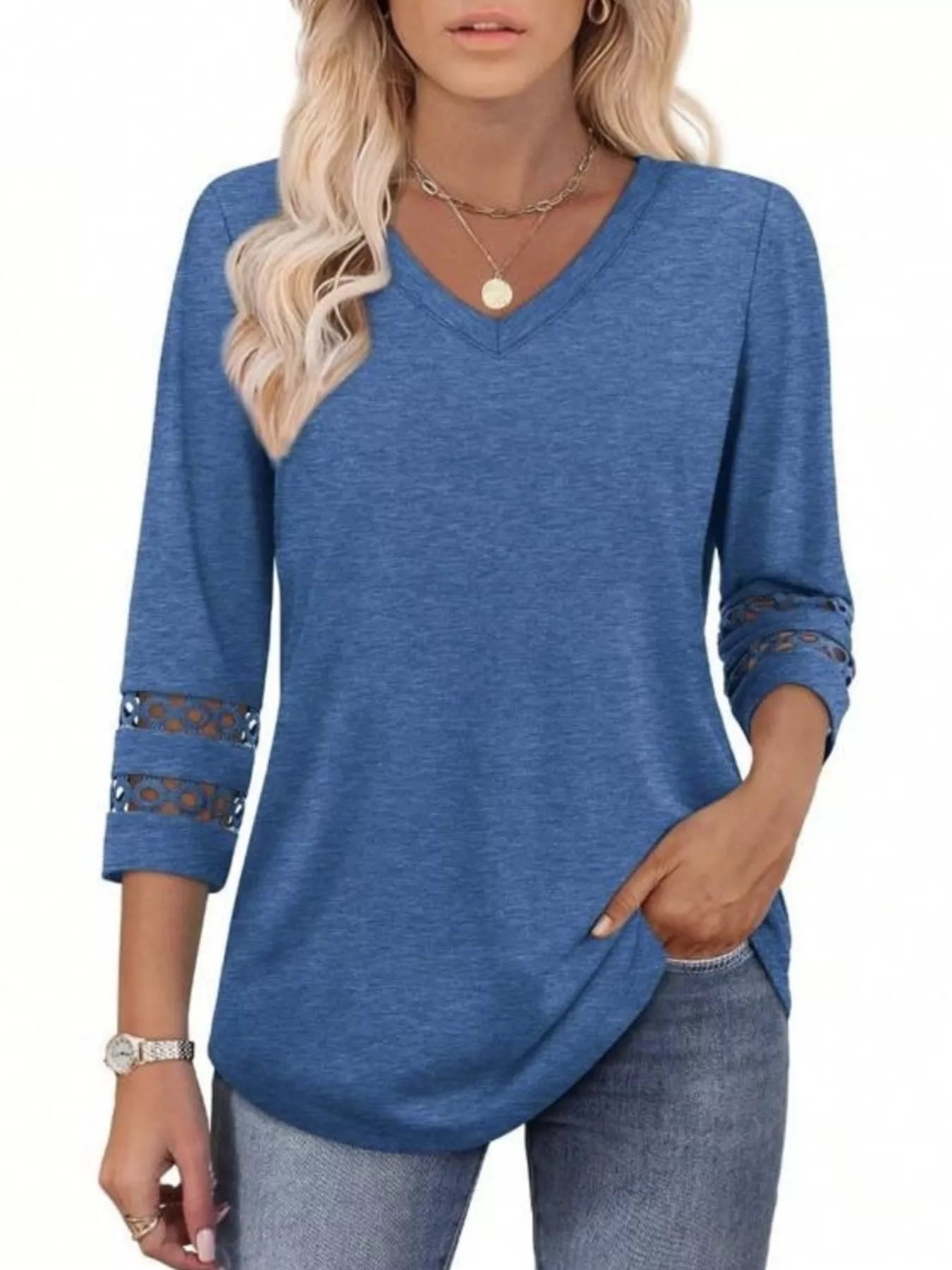 Full Size V-Neck 3/4 Sleeve T-Shirt Plus Size 821499e407d44bfe96bbc6f29dd94008-Max-Origin
