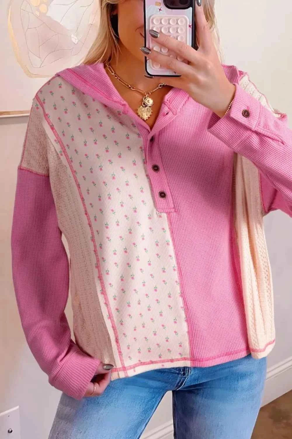 Color Block Button Detail Hoodie Pink 93ce88a2-c67e-42a0-a88d-556c78985671-Max-Origin