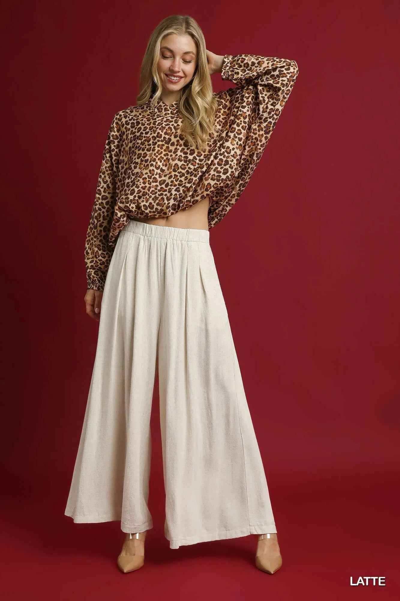 Umgee Leopard Print Balloon Sleeve Blouse 9a168c35-a18e-4a03-a916-111c7b8c6f04-Max-Origin