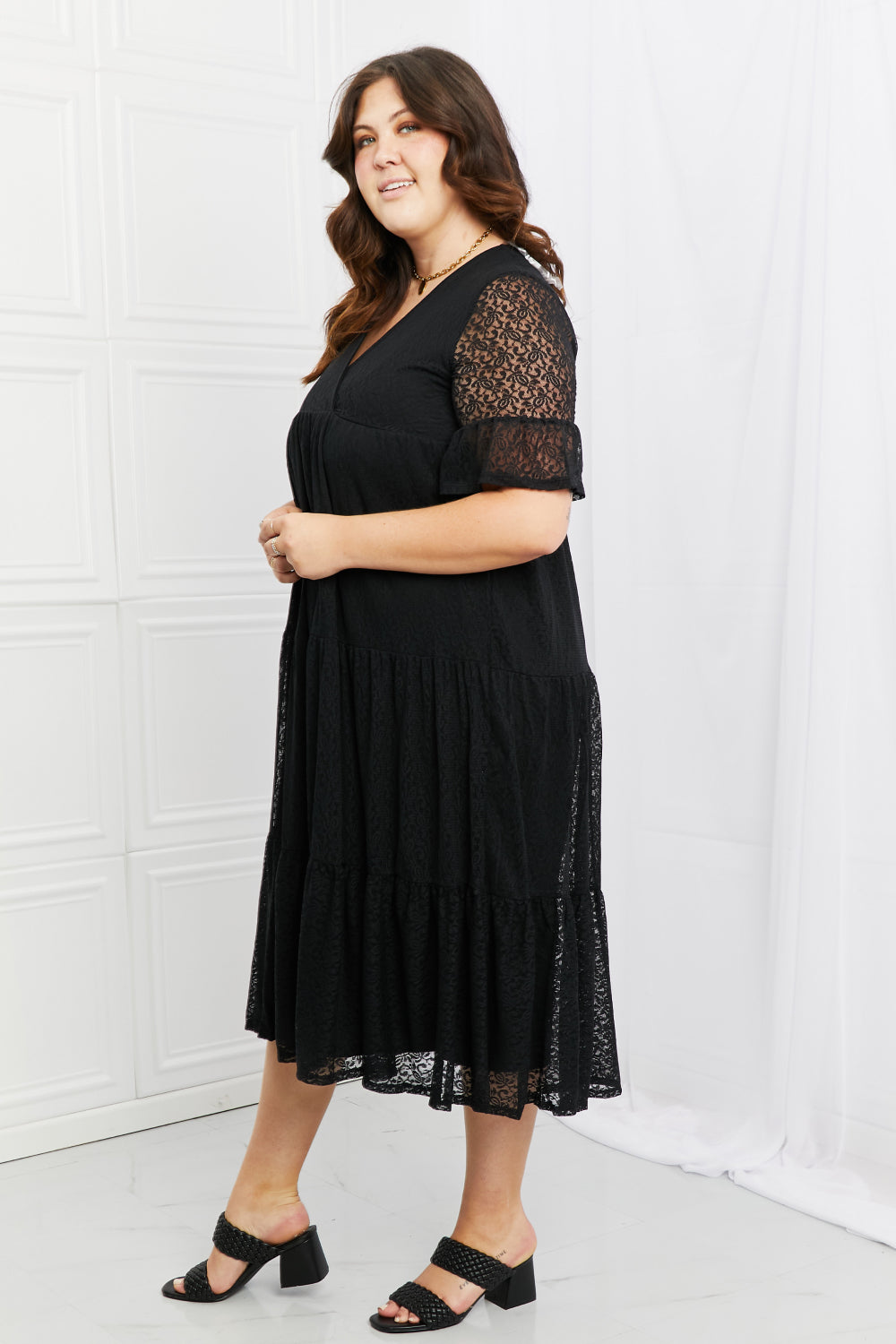 P & Rose Lovely Lace Full Size Tiered Dress a09e76d6d87549f7871d12a79c1127d1-Max