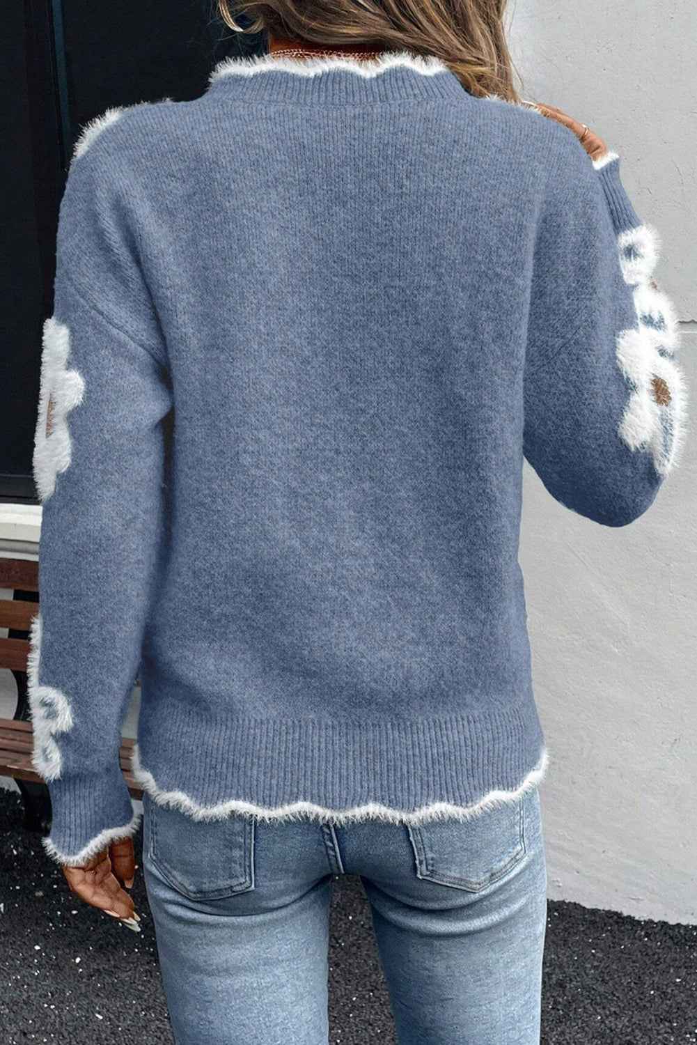 Seagrass Jacquard Floral Scallop V-neck Sweater b0b2ee6886f168bb