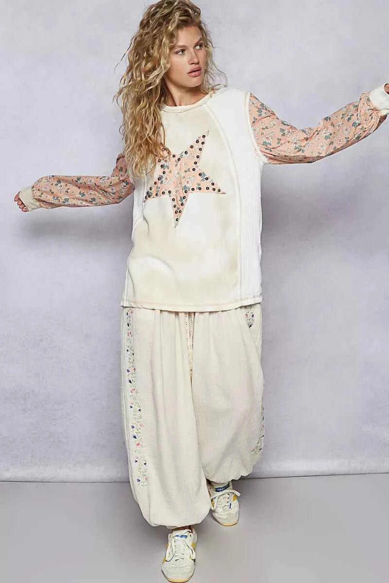 POL Exposed Seam Star Patch Thermal Top with Floral Sleeves c2578685-78f0-4955-ab19-f37d1aced6c6-Max-Origin