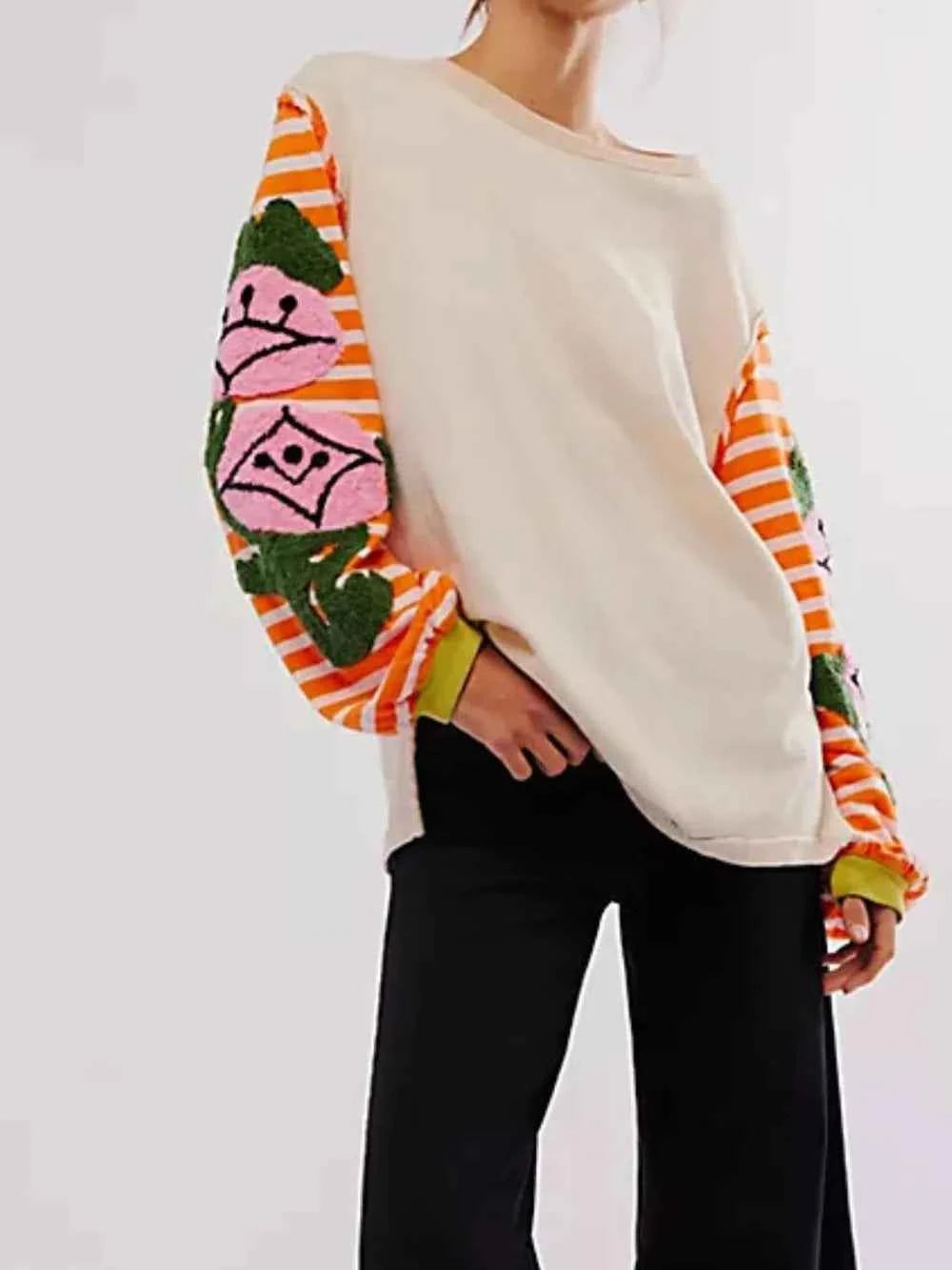 Striped Round Neck Long Sleeve Sweatshirt d180f1e5-0e9a-4a0d-bfc2-0d007be7575f-Max
