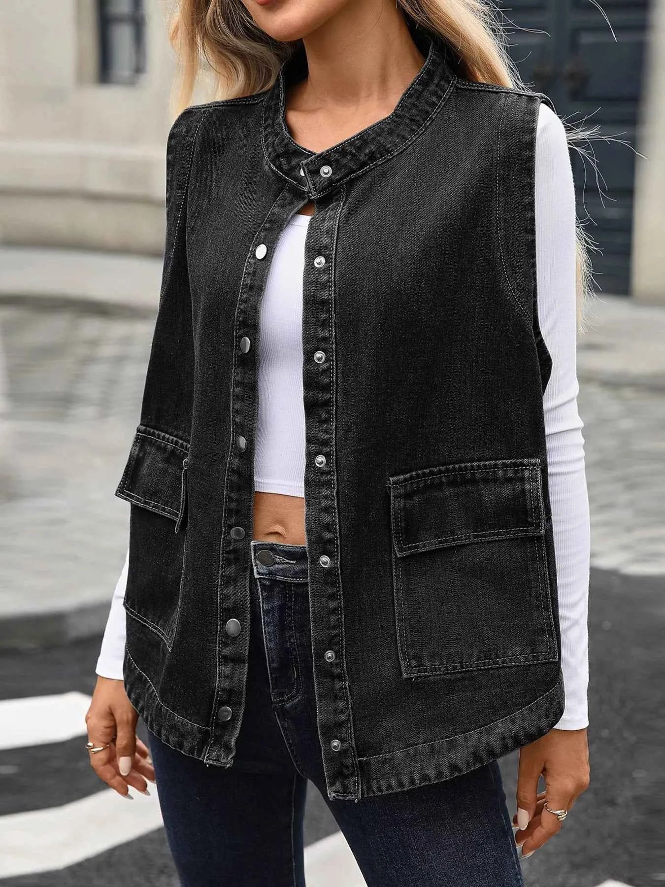 Snap Down Sleeveless Denim Jacket Black d7054a747b994d9fa75d6a9931da3a02-Max-Origin