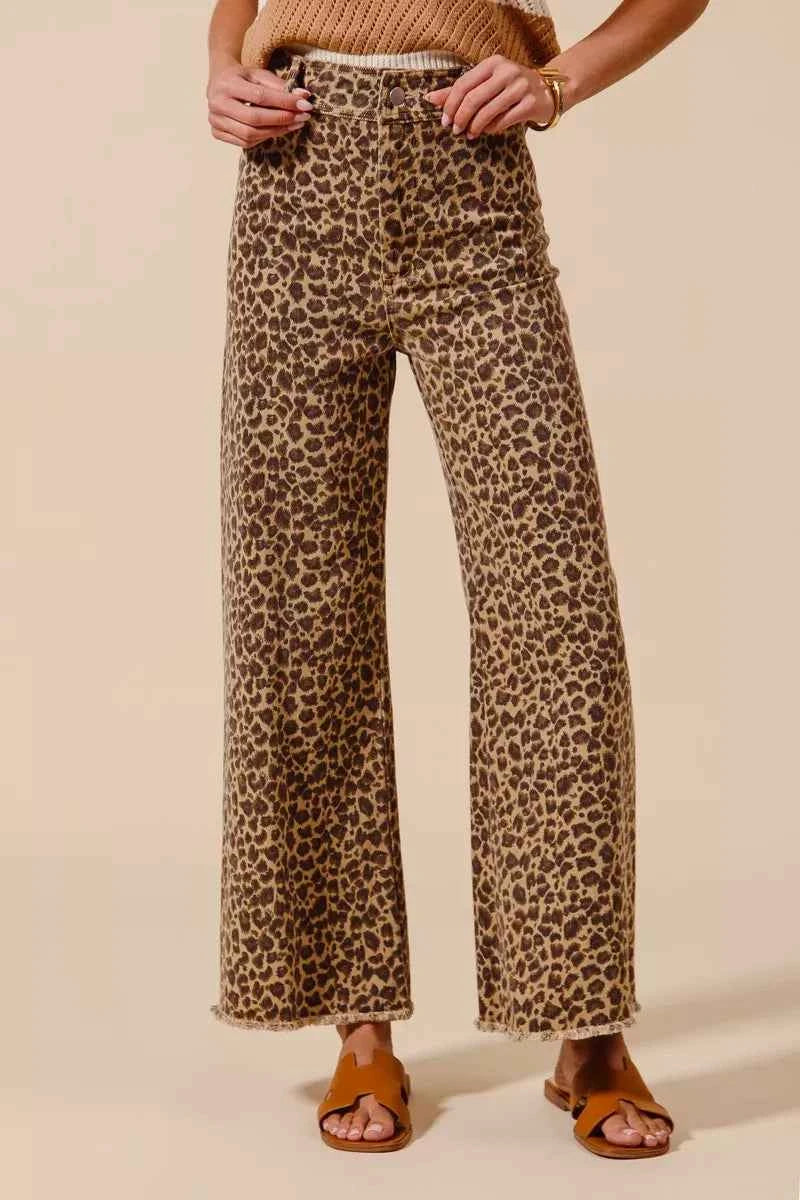 SO ME Mid Rise Leopard Twill Frayed Hem Wide Leg Pants LEOPARD da0fa3e8-a4dd-4728-9f4b-29c2772b2d20-Max-Origin