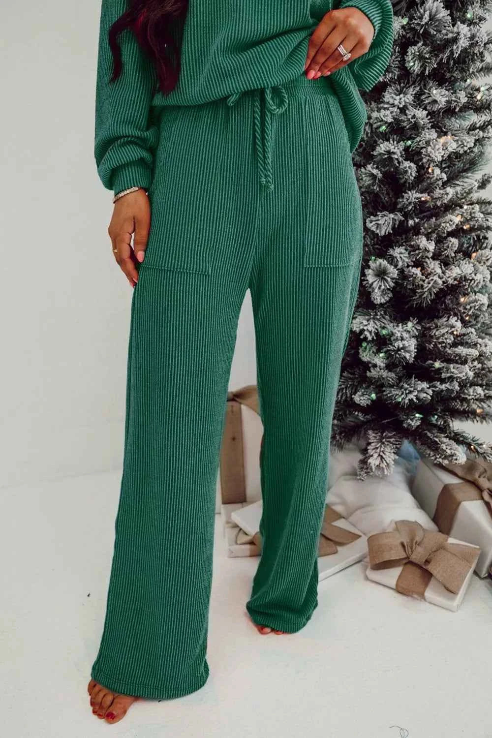 Jolly Christmas Top and Drawstring Pants Set e9850b47-d182-4d62-b797-a1fce38d26a4-Max-Origin