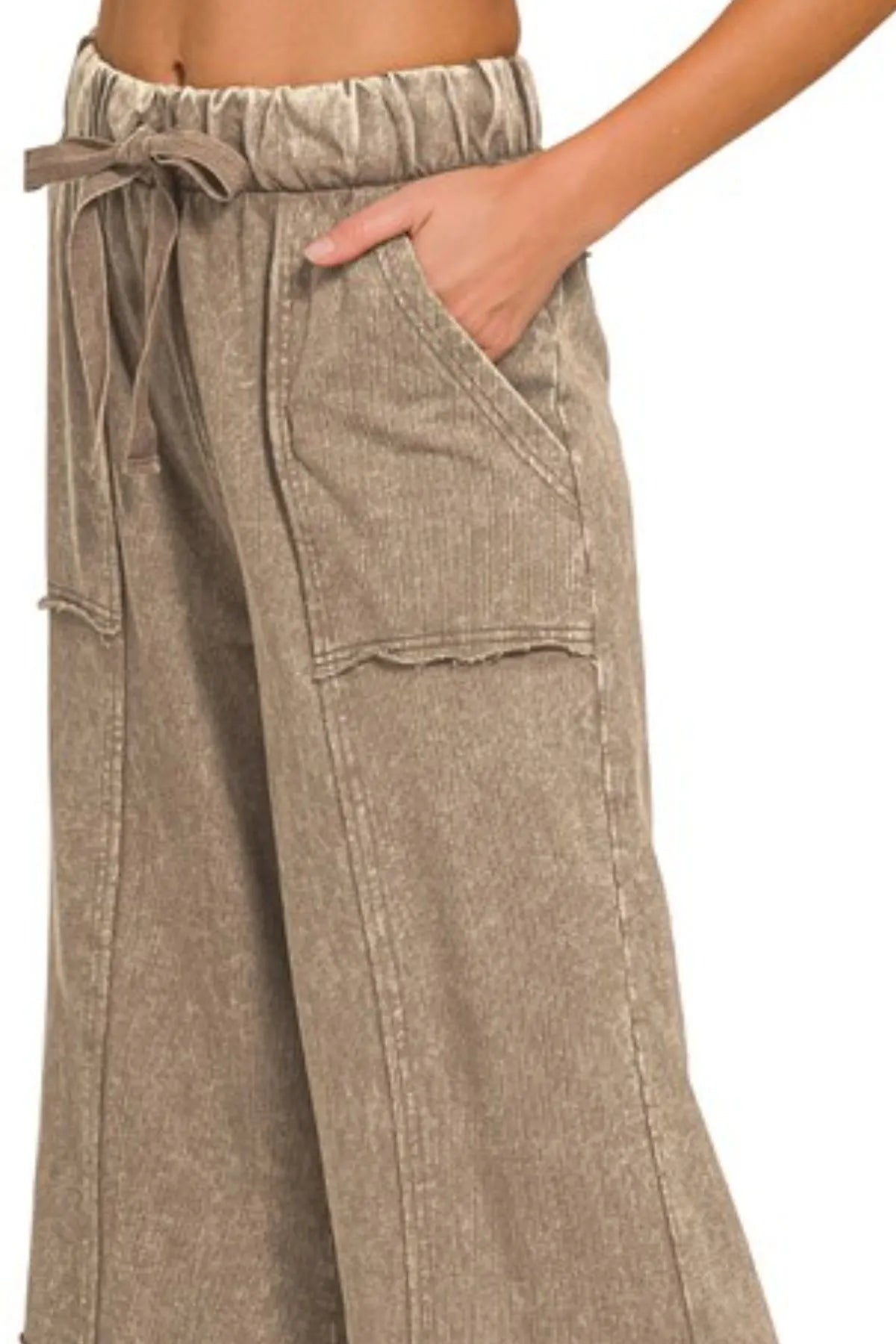 Zenana Exposed-seam Flare Hem Pants With Pockets