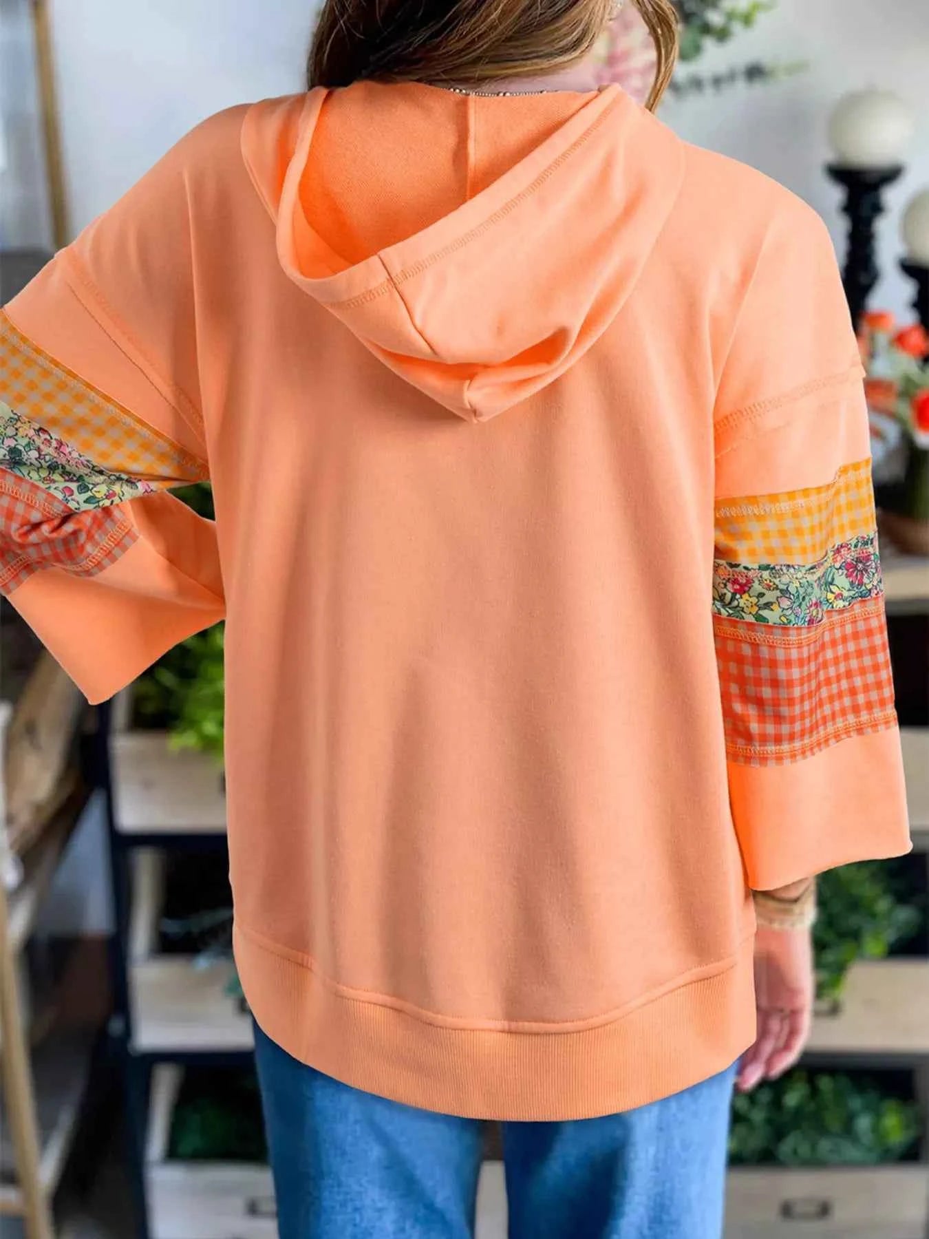 Plaid Floral Patchwork Kangaroo Pocket Hoodie f0a86b1f-2b3c-4188-8aa4-db8b64ba8f77-Max-Origin