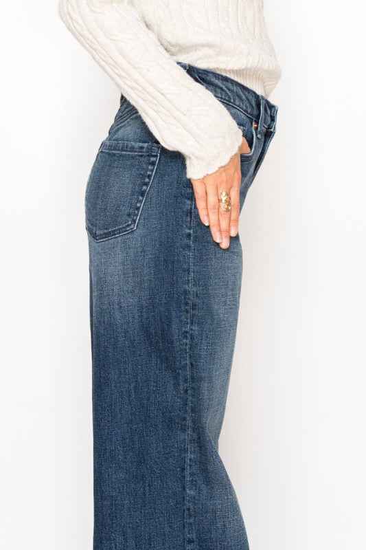 AT2110WDD TUMMY CONTROL HIGH RISE A-WIDE JEANS f87d83ba-5a88-485e-bf72-1793ec8b6b50