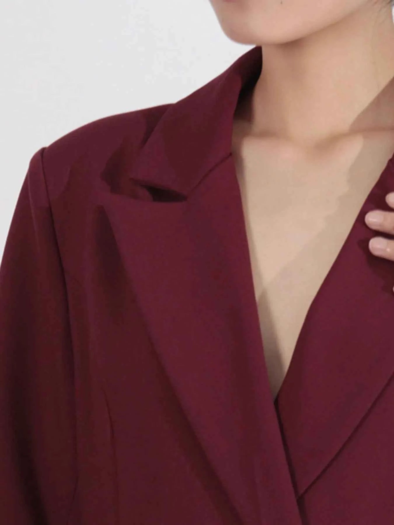 Ruffle Hem Double-Breasted Blazer Dress 000eba49-a4e6-4c5d-a2a0-85bfc46e782b-Max-Origin