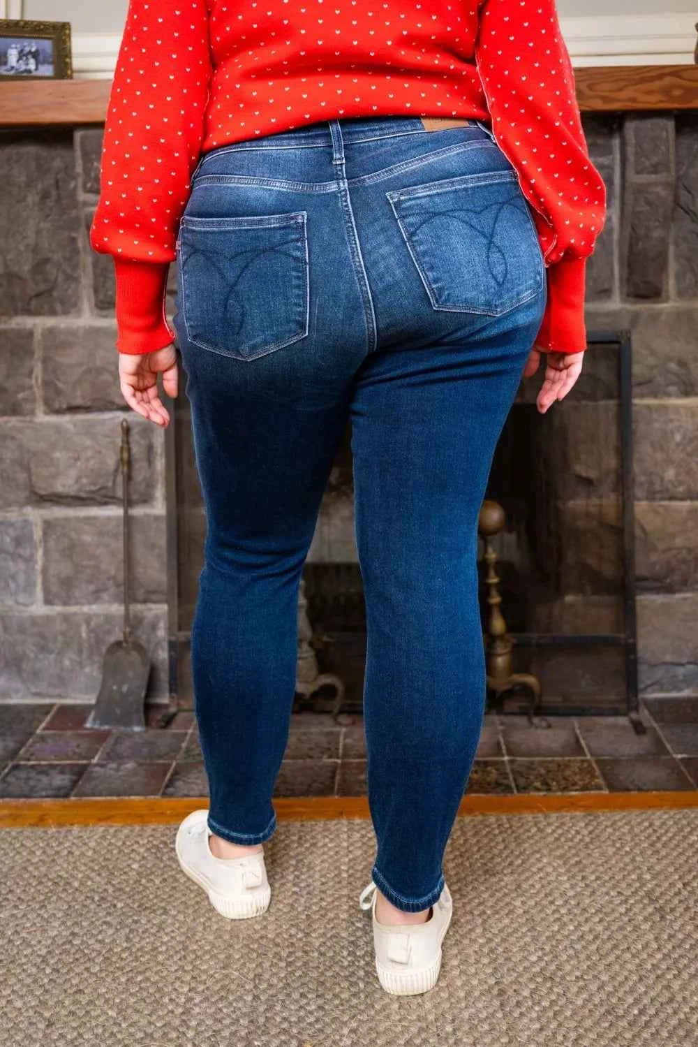Judy Blue Full Size Washed Thermal Skinny Jeans Plus Size 0021b794-9d13-4af1-a941-dbed387c0d83-Max-Origin