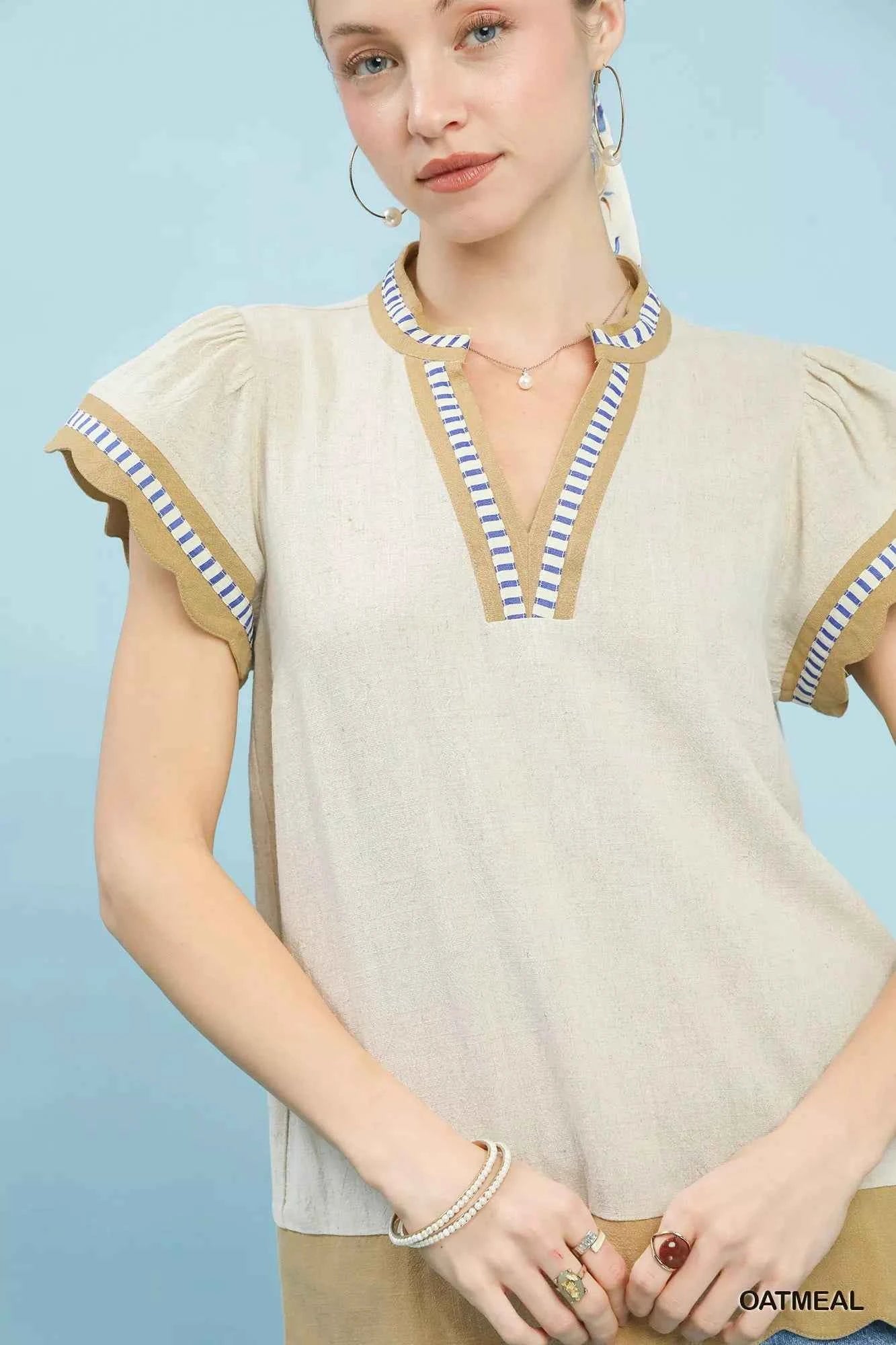 Contrast Scallop Trim Top 002464dc-9100-457e-a319-07143b10ab0d-Max-Origin