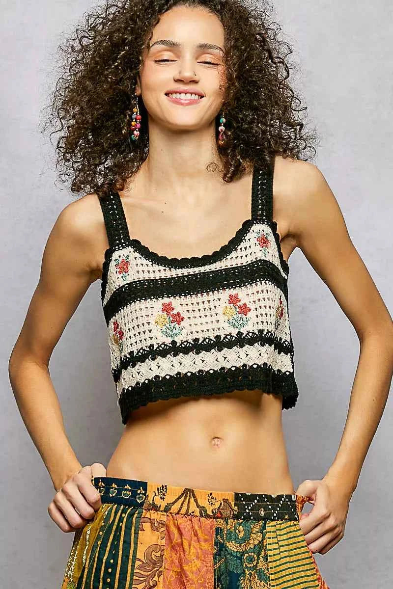 POL Floral Embroidered Cropped Crochet Cami with Scalloped Hem 00329f8a-c977-49a7-bf39-2c7d4d373f07-Max-Origin
