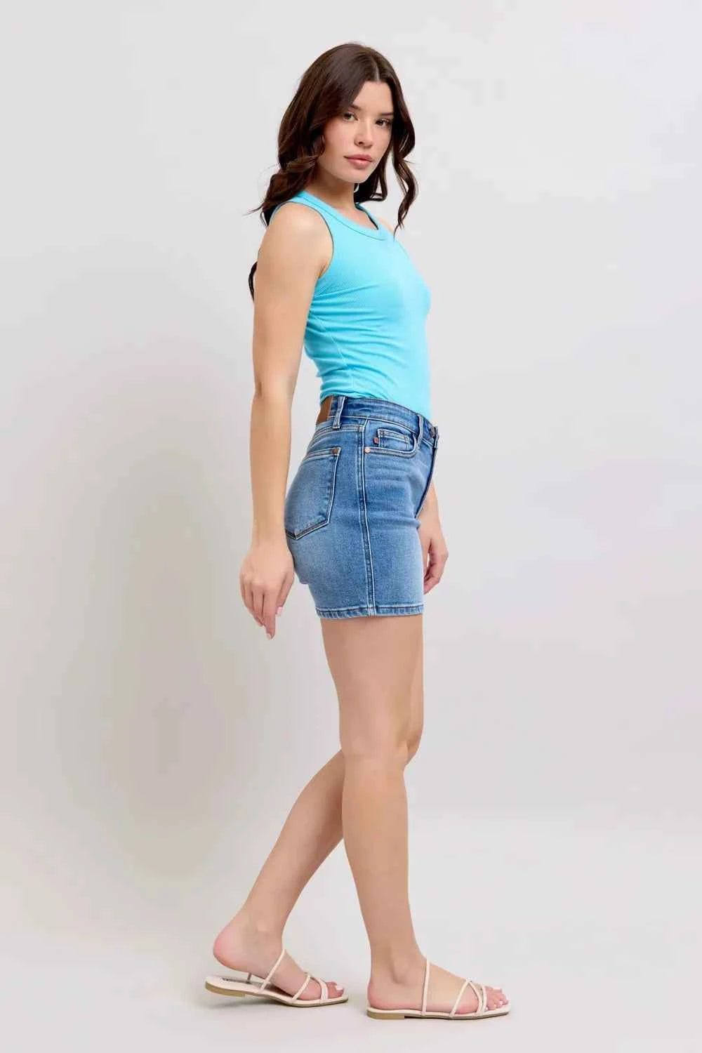 Judy Blue Full Size 2 Button Denim Shorts with Pockets Plus Size 0080e7f3-a9ed-4e14-b7b1-159f2ecb575a-Max