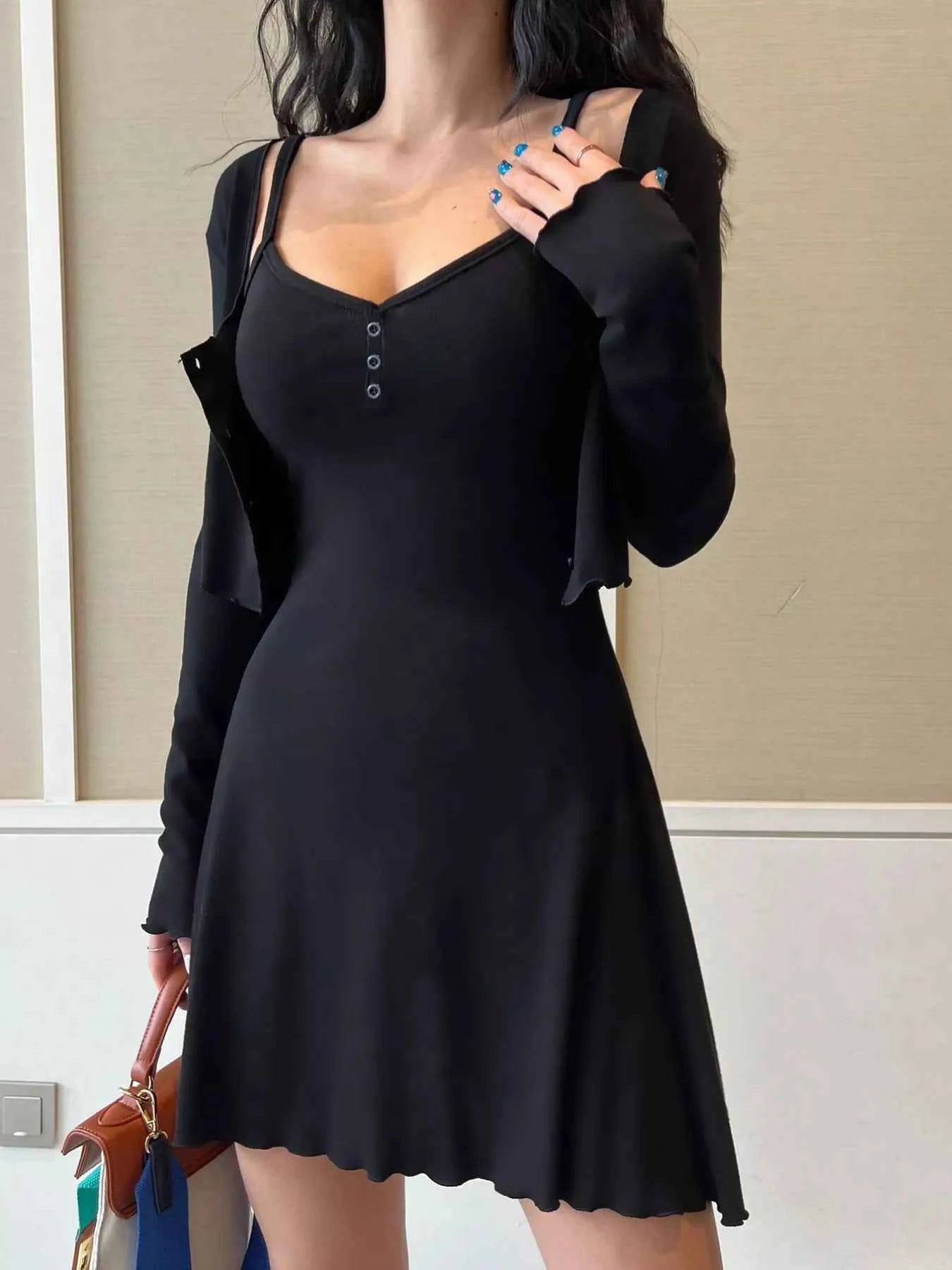 V-Neck Cami Dress and Cardigan Set Black 00a88b9d-c8ba-4152-927e-056ea912b986-Max-Origin