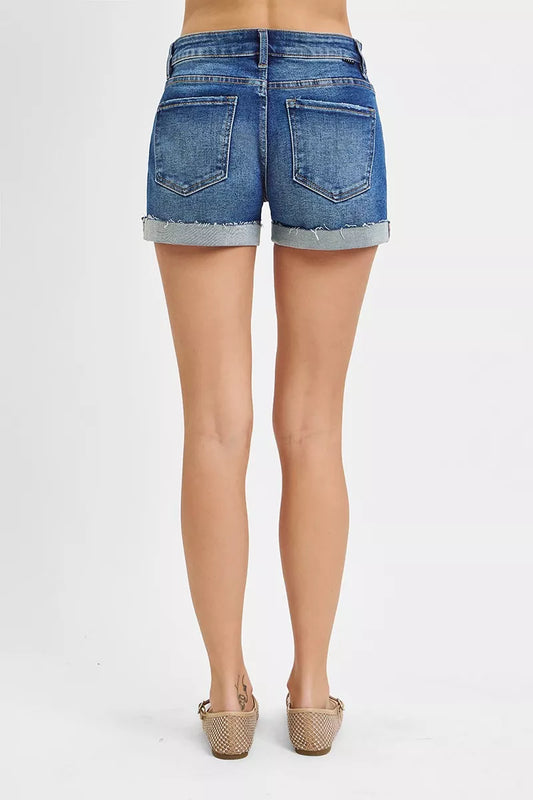 Low Rise Cuffed Shorts 00d7c38e-37bd-4b8f-ae9c-d993f24f3ed8-Max-Origin