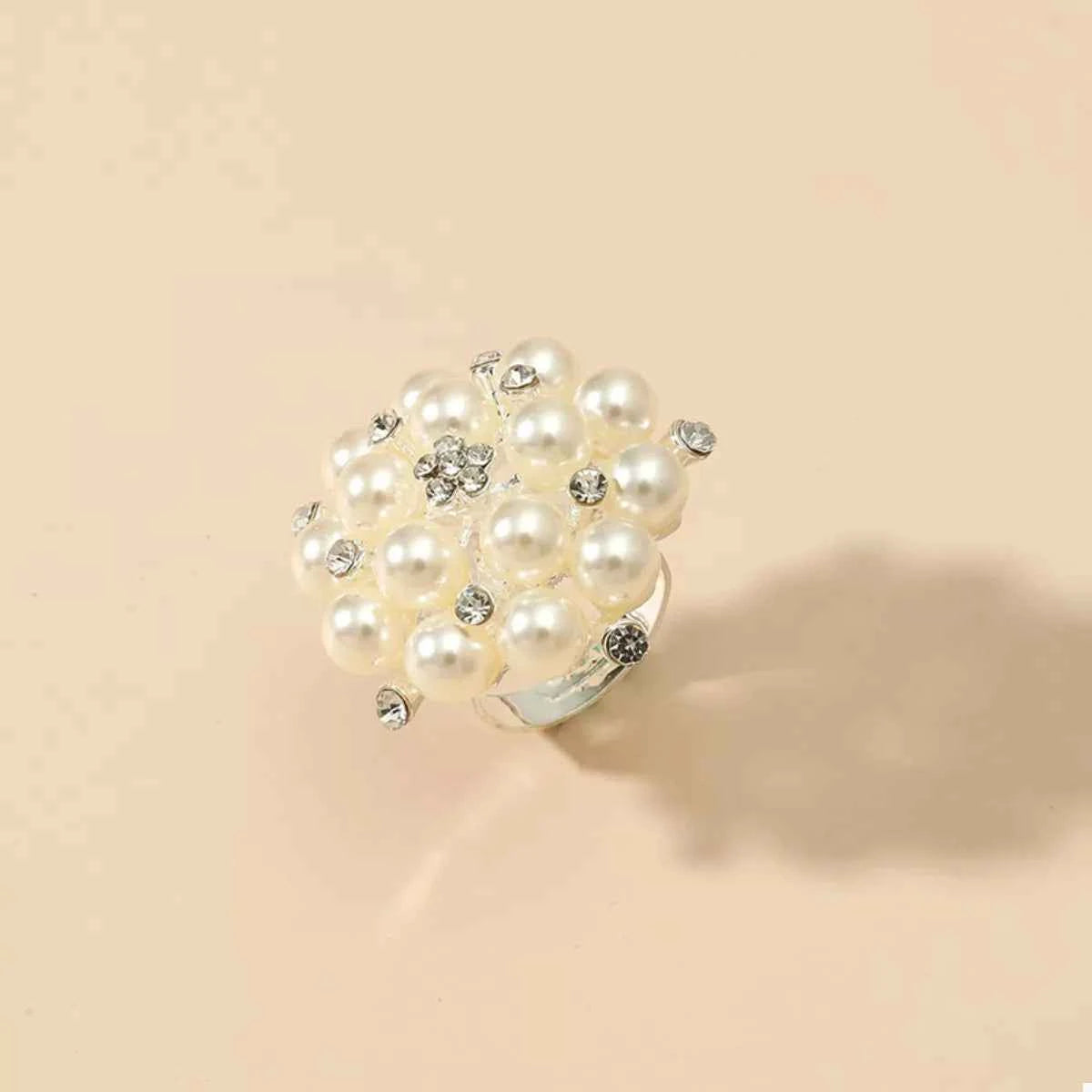 Pearl Cluster Ring 00fd808b-e808-41ea-813a-37338c0594e7-Max-Origin