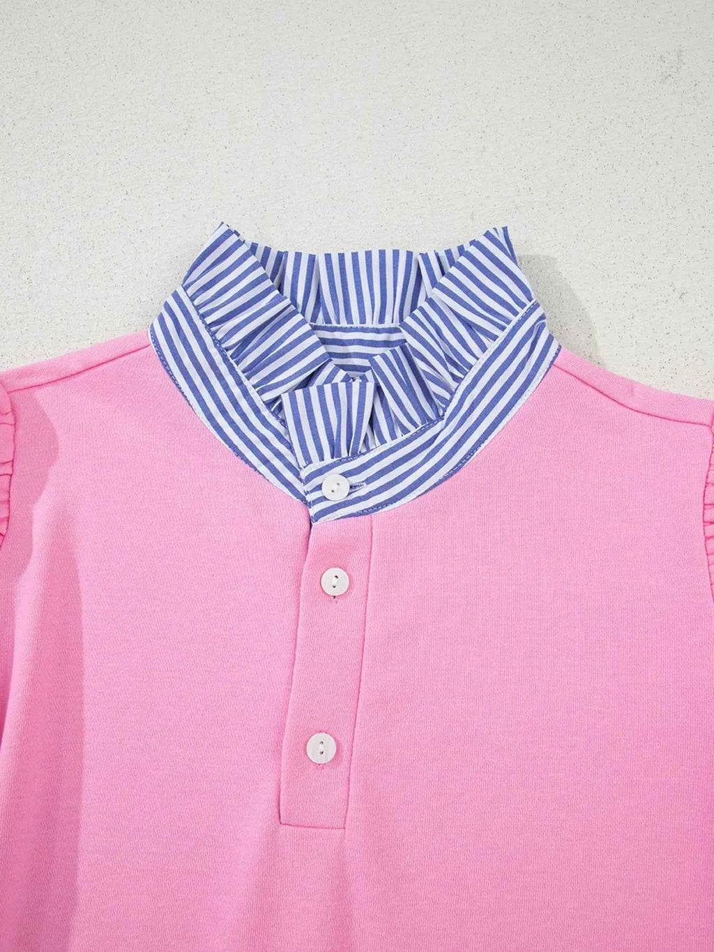 Striped Collar Patchwork Puff Sleeve Sweatshirt 015060bdbbdc4e3f9ecbf1da2e55ce1a-Max-Origin
