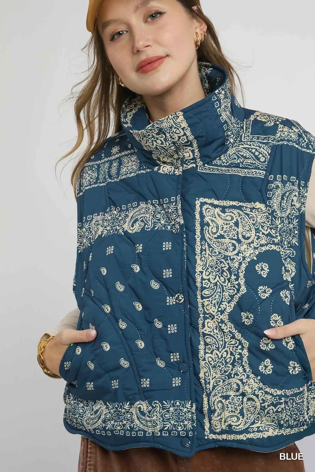 Umgee Bandana Print Quilted Puffer Vest 018ddec9-8f3d-46df-8f25-be715c747416-Max-Origin
