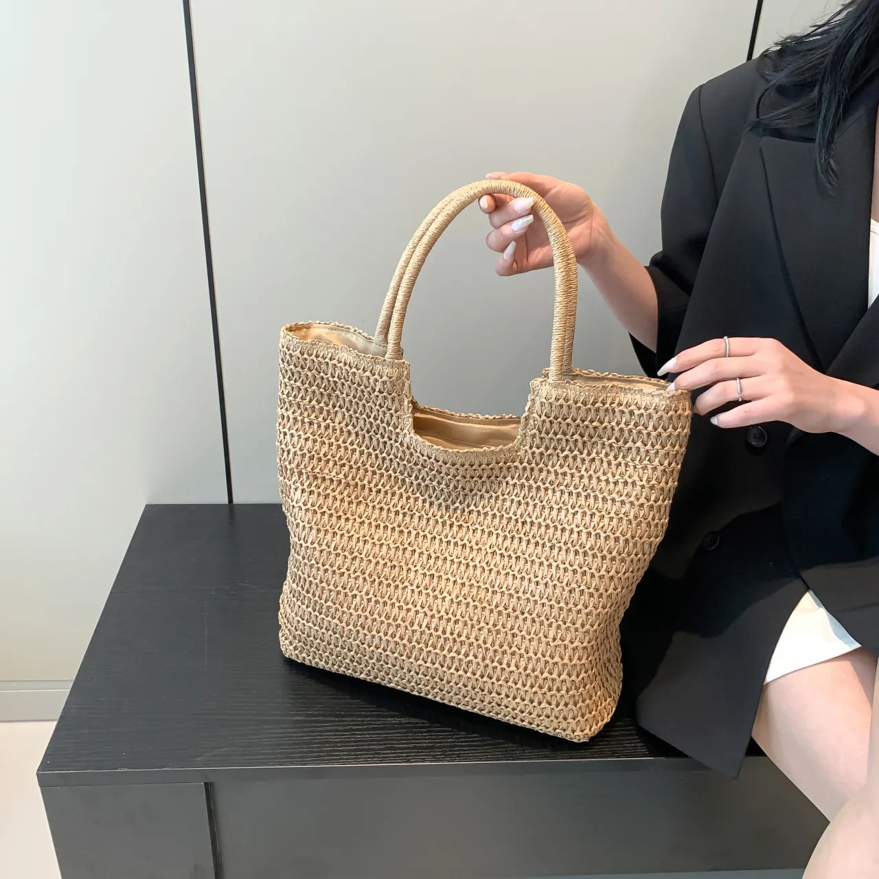 Straw Woven Tote Bag 01abf2c66994425aa764faf336077921-Max-Origin