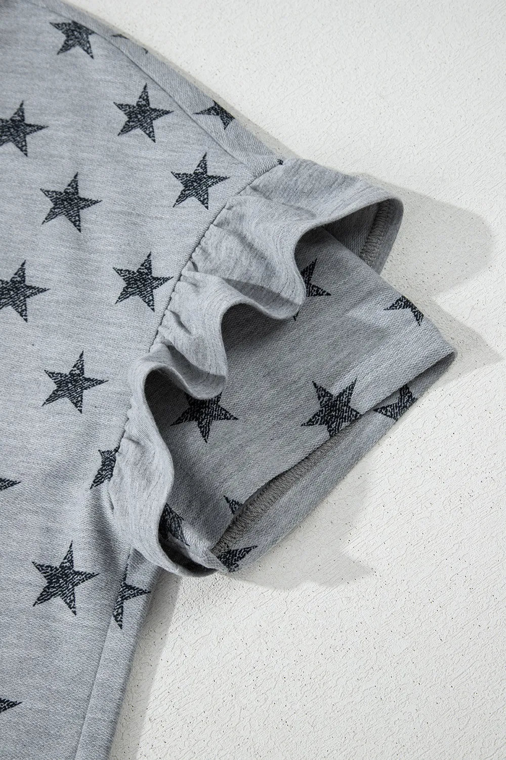 Star Print Tiered Ruffled Sleeve Crew Neck T Shirt 020e984a-8a6f-4e7b-834a-8aec1ff533f4-Max-Origin