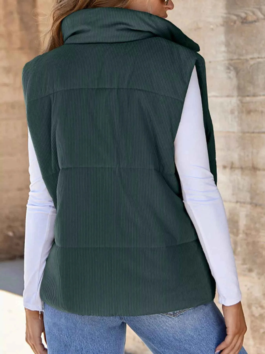 Corduroy Zip Up Vest Coat 024a0436-effb-4ce8-ba14-34aba12e51c4-Max-Origin