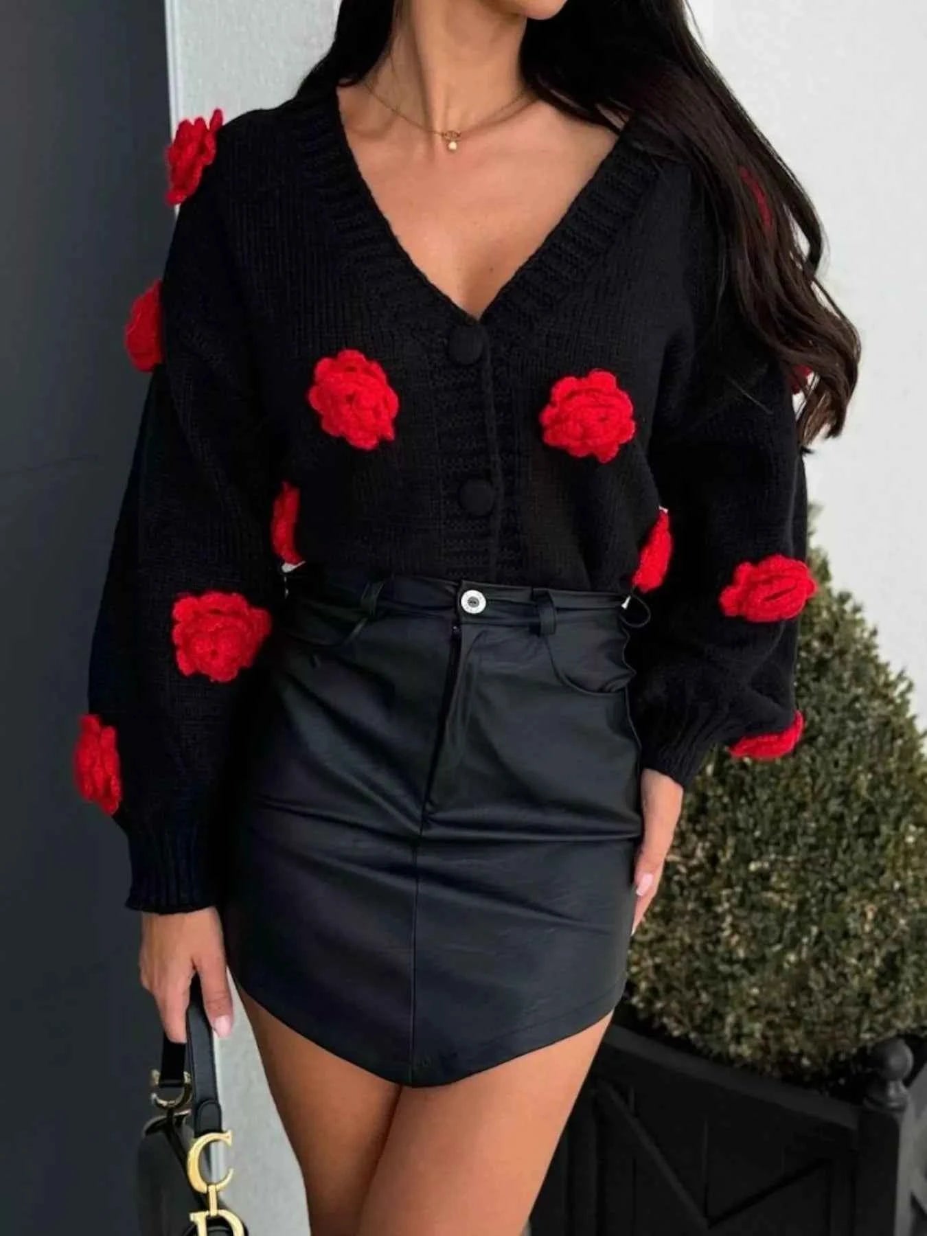 Rose Embellished V-Neck Cardigan 024b029f-3093-46cd-bf64-4109cd6f24ed-Max-Origin