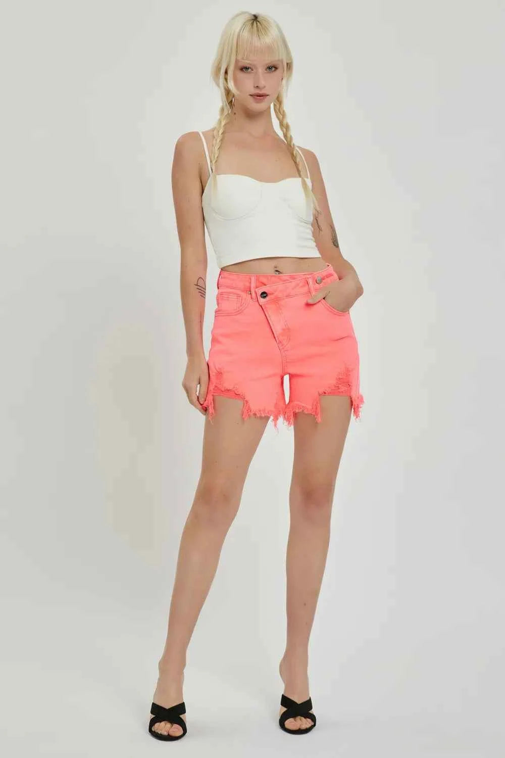RISEN Raw Hem Asymmetrical Waist Denim Shorts 02a0272a-fb18-4233-8d58-a62e12927ccf-Max