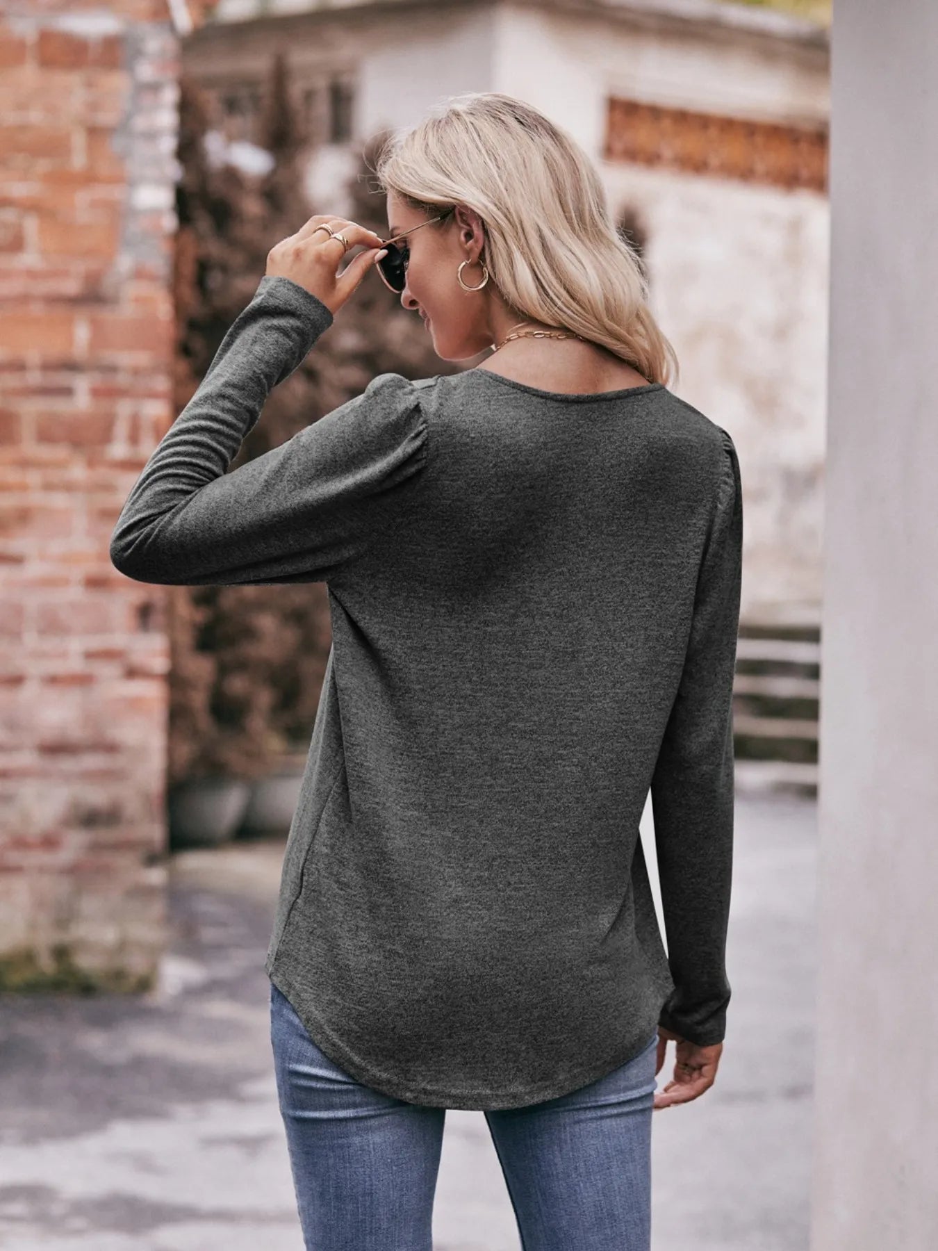 Square Neck Long Sleeve T-Shirt 02cd8cd1-a0f9-4461-b09c-c65e5bebe864-Max-Origin
