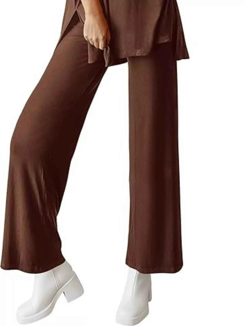 Relaxed Fit Round Neck Top and Pants Two-Piece Set 03325457-bd8a-47c6-8f65-5d123ad3b10c-Max-Origin