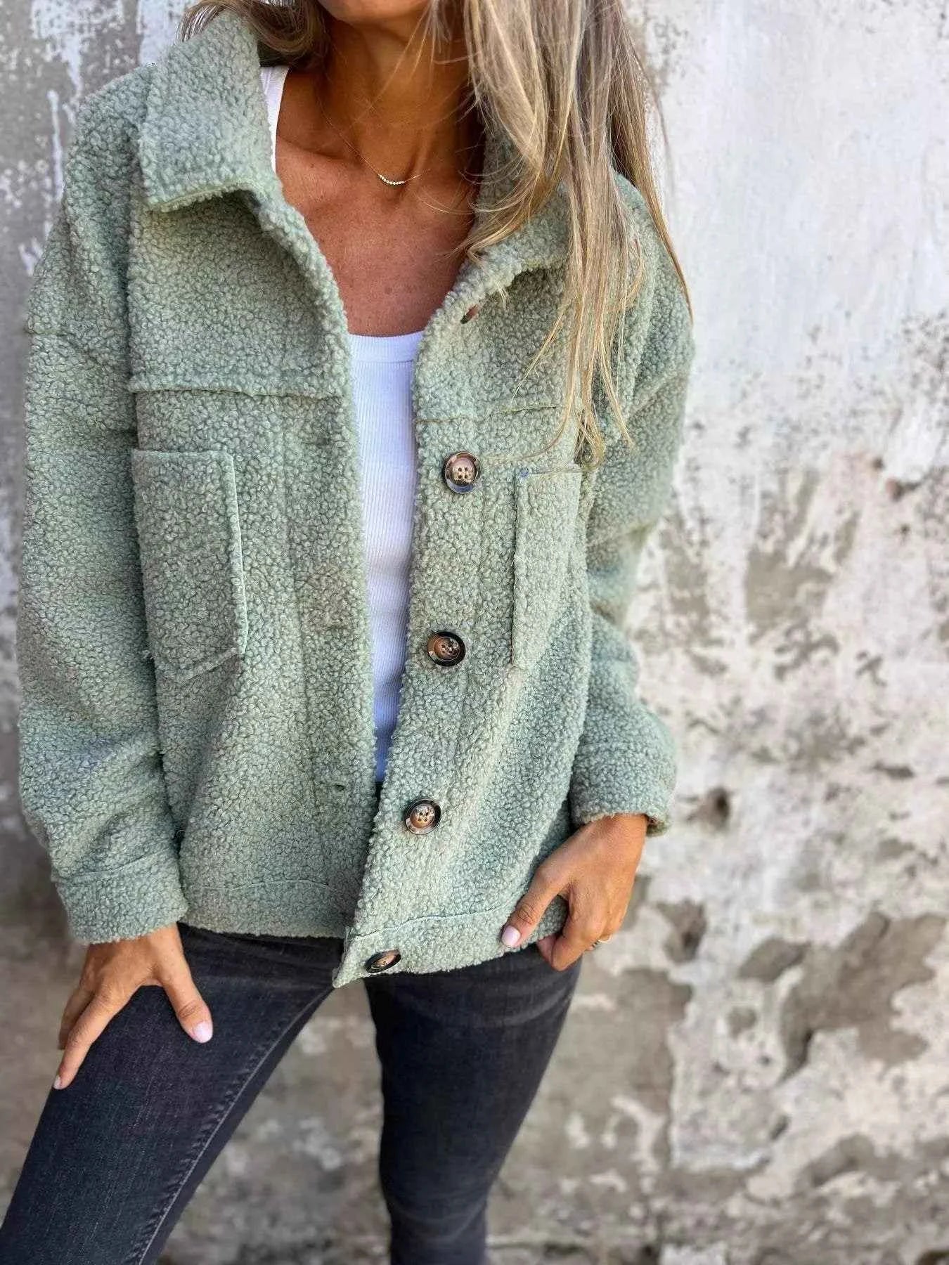 Full Size Single-Breasted Sherpa Shacket Plus Size 03336ad1-4f08-4a10-91ce-bad2f29e47af-Max-Origin