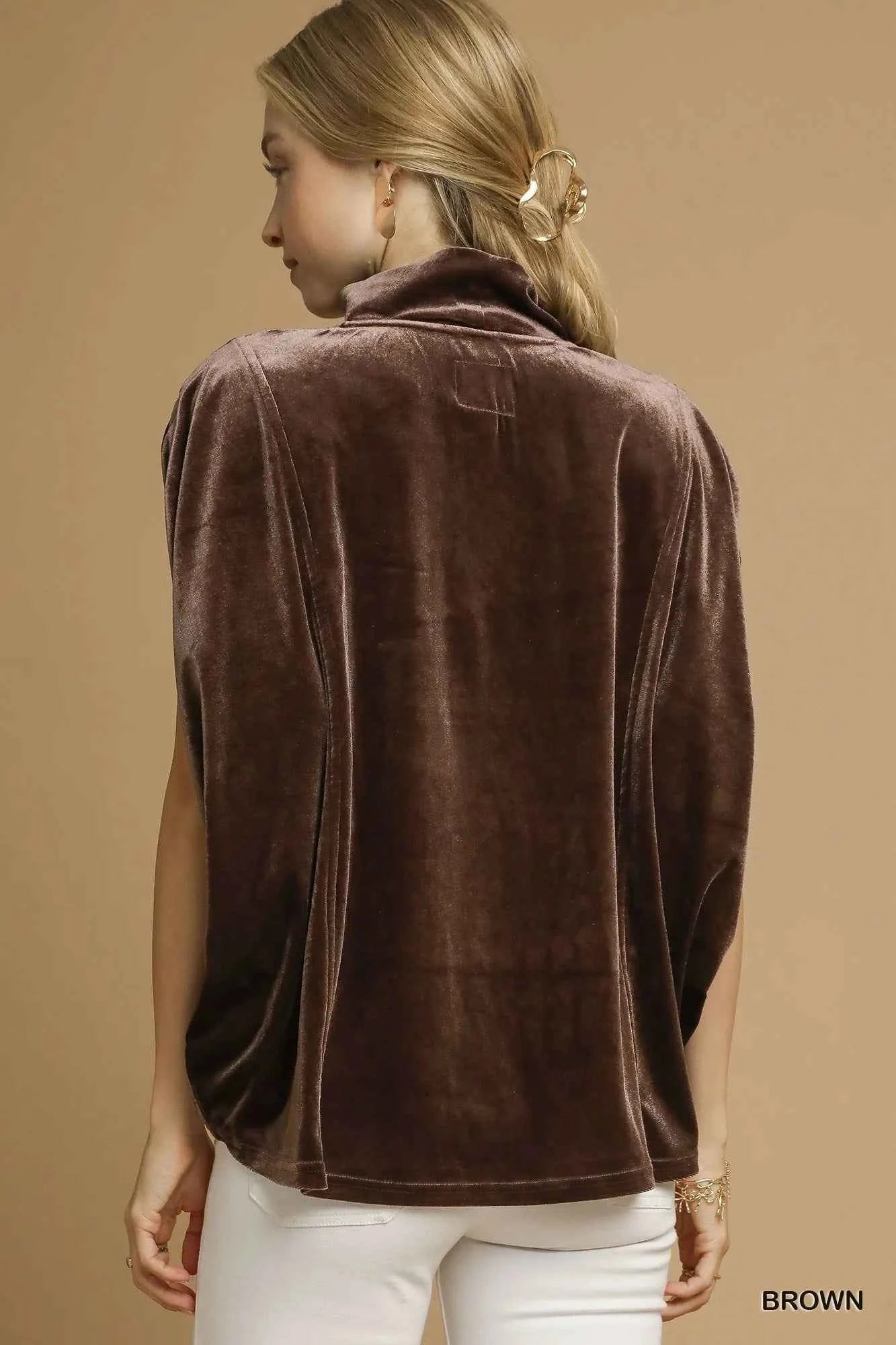 Umgee Velvet Mock Neck Sleeveless Blouse 03486a00-3ba4-4710-bac4-4645234a39f2-Max-Origin