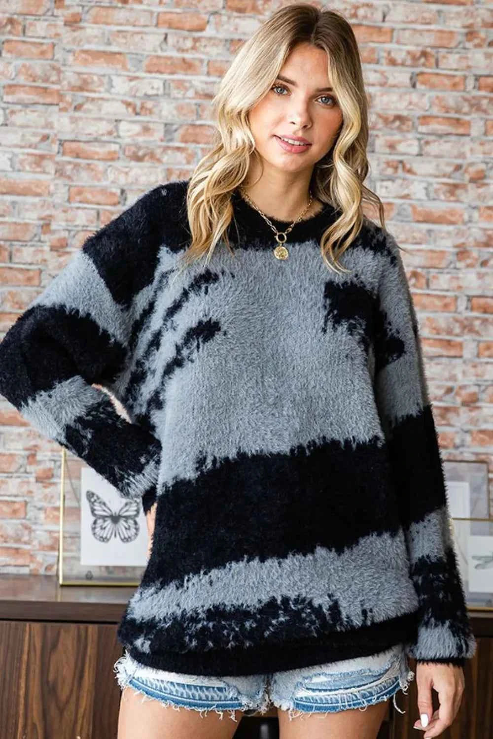 First Love Full Size Abstract Pattern Contrast Feather Yarn Sweater 03730773-995a-4f5e-8f84-b5a3069a5ff1-Max