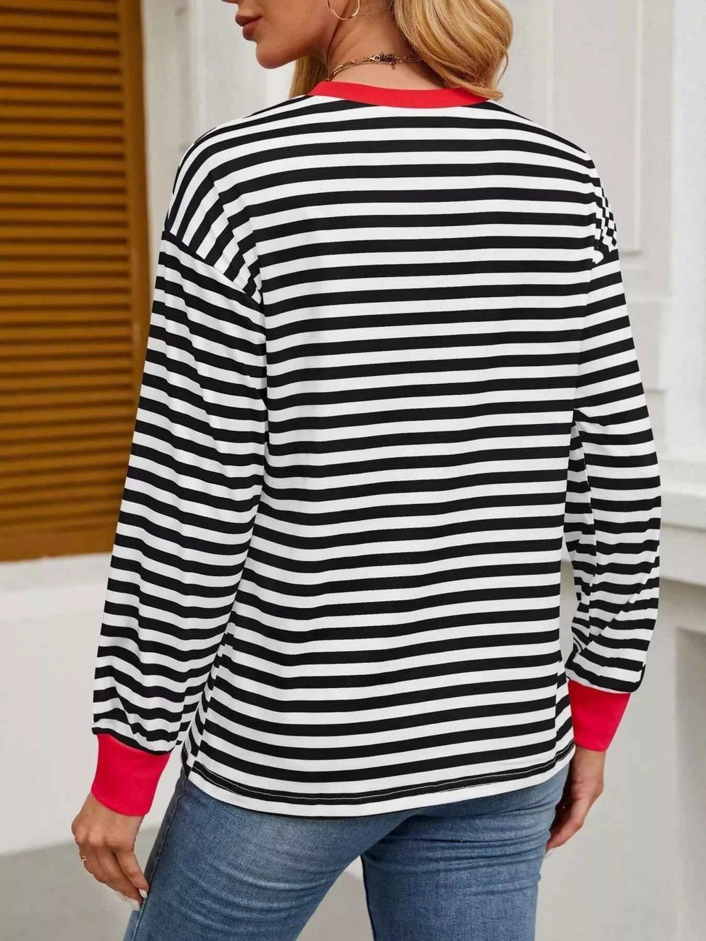 Striped Round Neck Long Sleeve T-Shirt 03b388504b0743698c90d8a7ba7fbe17-Max-Origin