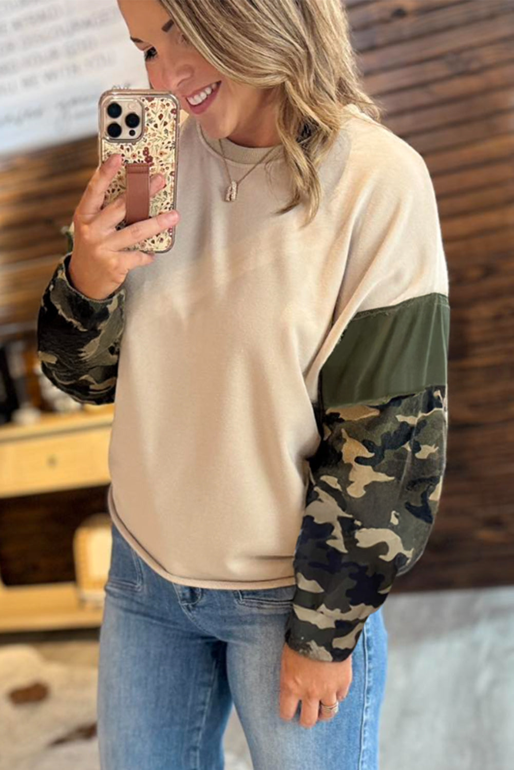 Apricot Camo Print Patchwork Sleeve Raw Hem Plus Size Sweatshirt 03c61ae6c1f31fbe