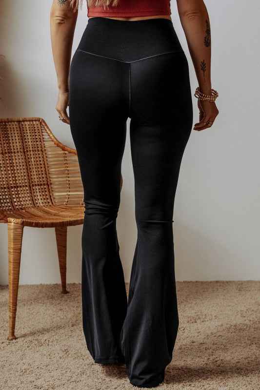 Solid V-Shape High Waist Flared Leggings 03d2fa88-1102-4060-a1f3-b5c183b24795