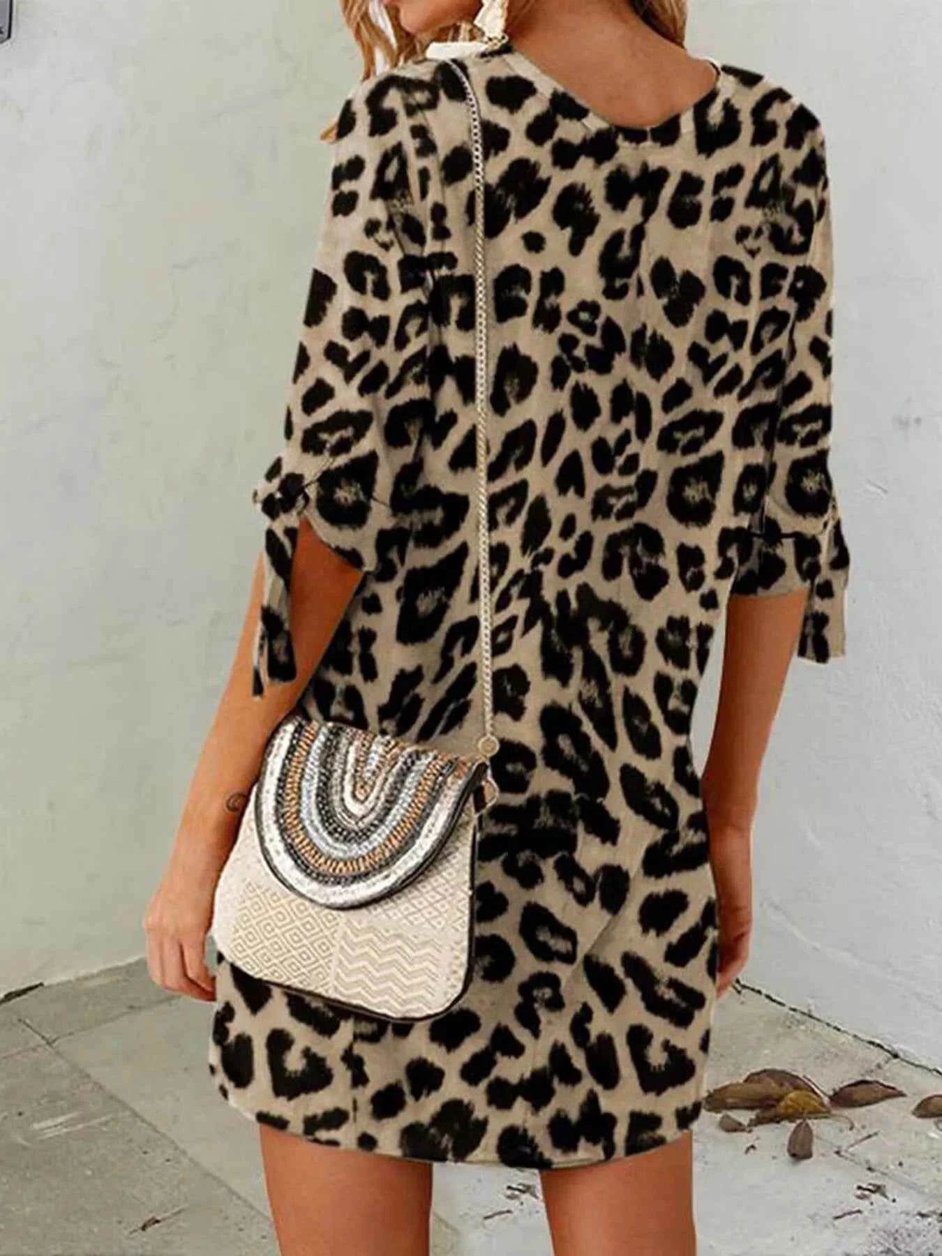 Leopard Round Neck Half Sleeve Dress 03d9aba4850e478885990055670fb9a1-Max-Origin
